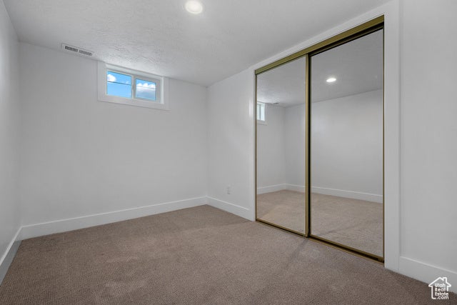 Holladay, Utah, 84121, United States, 4 Bedrooms Bedrooms, ,3 BathroomsBathrooms,Residential,For Sale,1984461