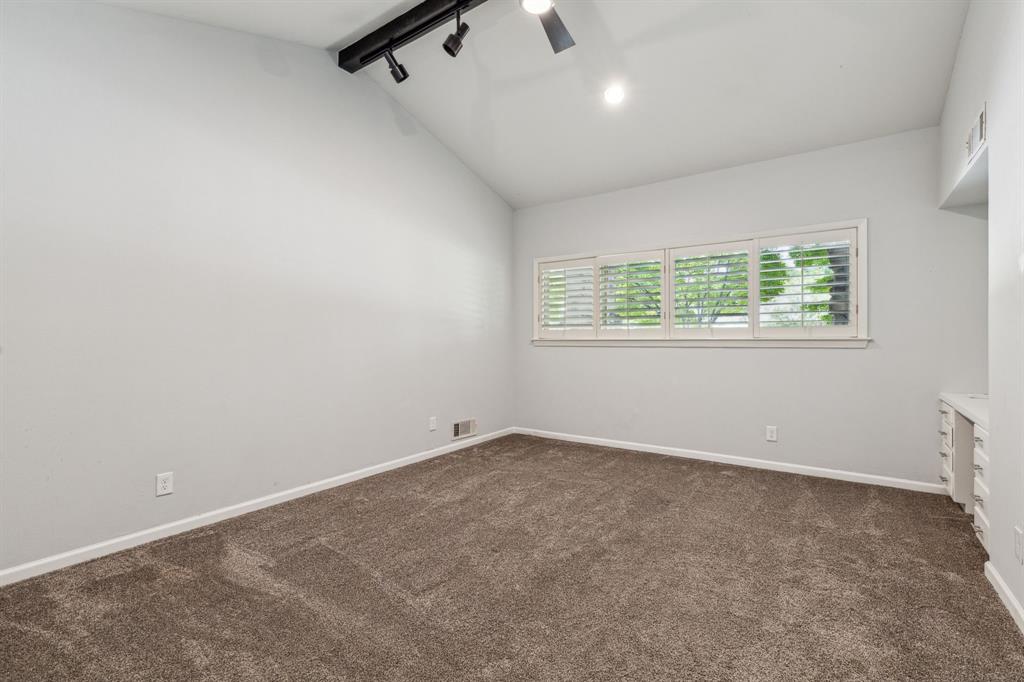 Dallas, Texas, 75229, United States, 5 Bedrooms Bedrooms, ,7 BathroomsBathrooms,Residential,For Sale,1821144
