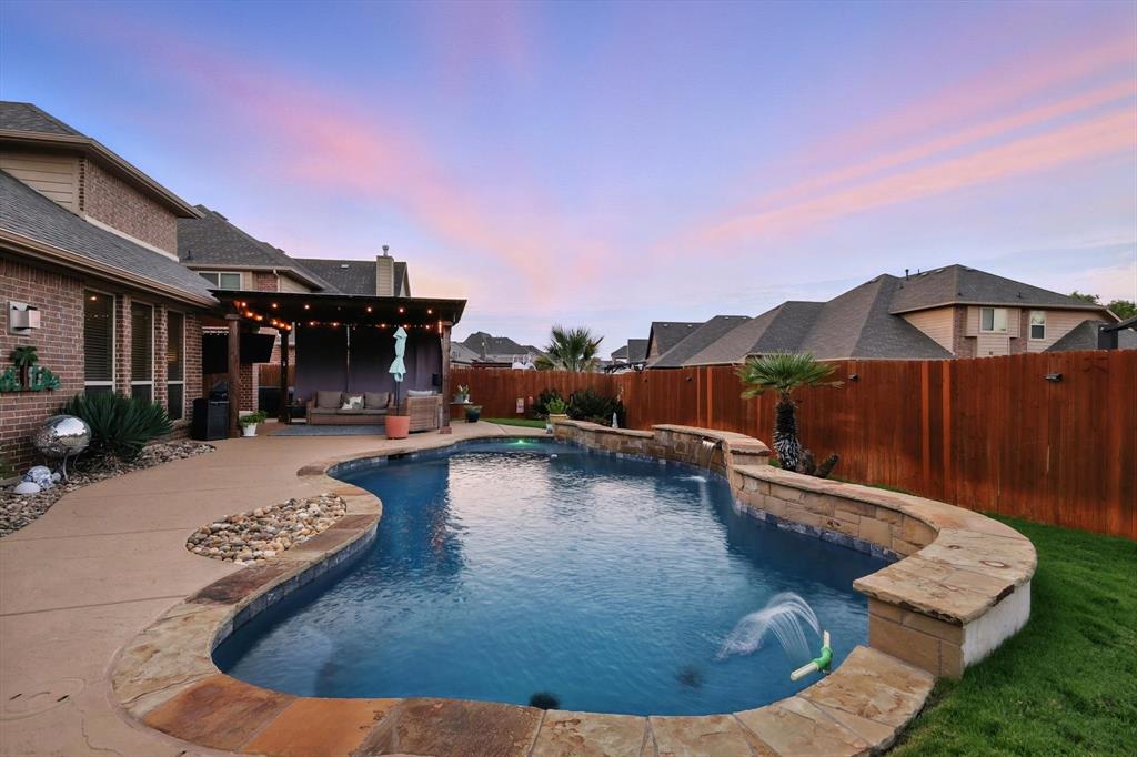 Grand Prairie, Texas, 75054, United States, 4 Bedrooms Bedrooms, ,4 BathroomsBathrooms,Residential,For Sale,1932411