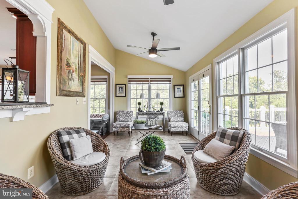 Waterford, Virginia, 20197, United States, 4 Bedrooms Bedrooms, ,5 BathroomsBathrooms,Residential,For Sale,1941290