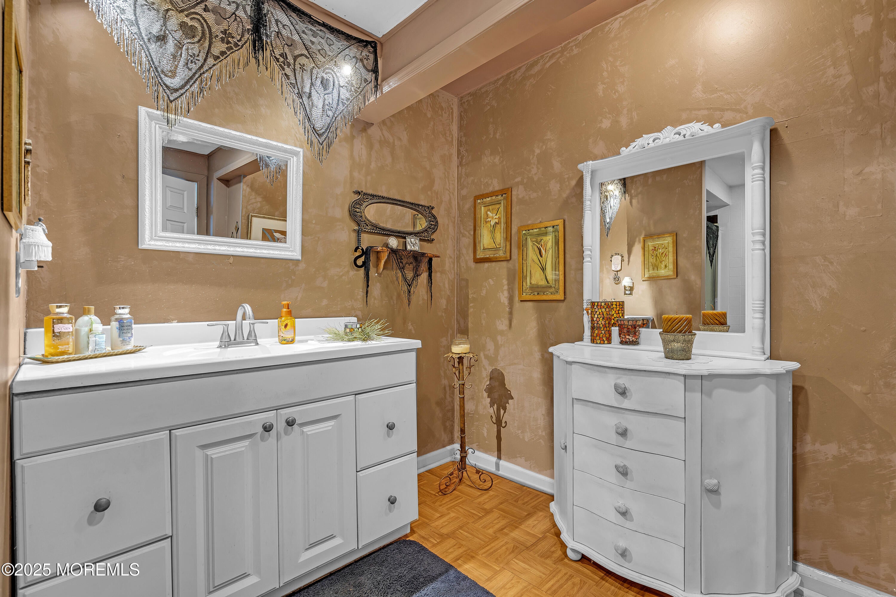 Toms River, New Jersey, 08753, United States, 3 Bedrooms Bedrooms, ,2 BathroomsBathrooms,Residential,For Sale,1981635