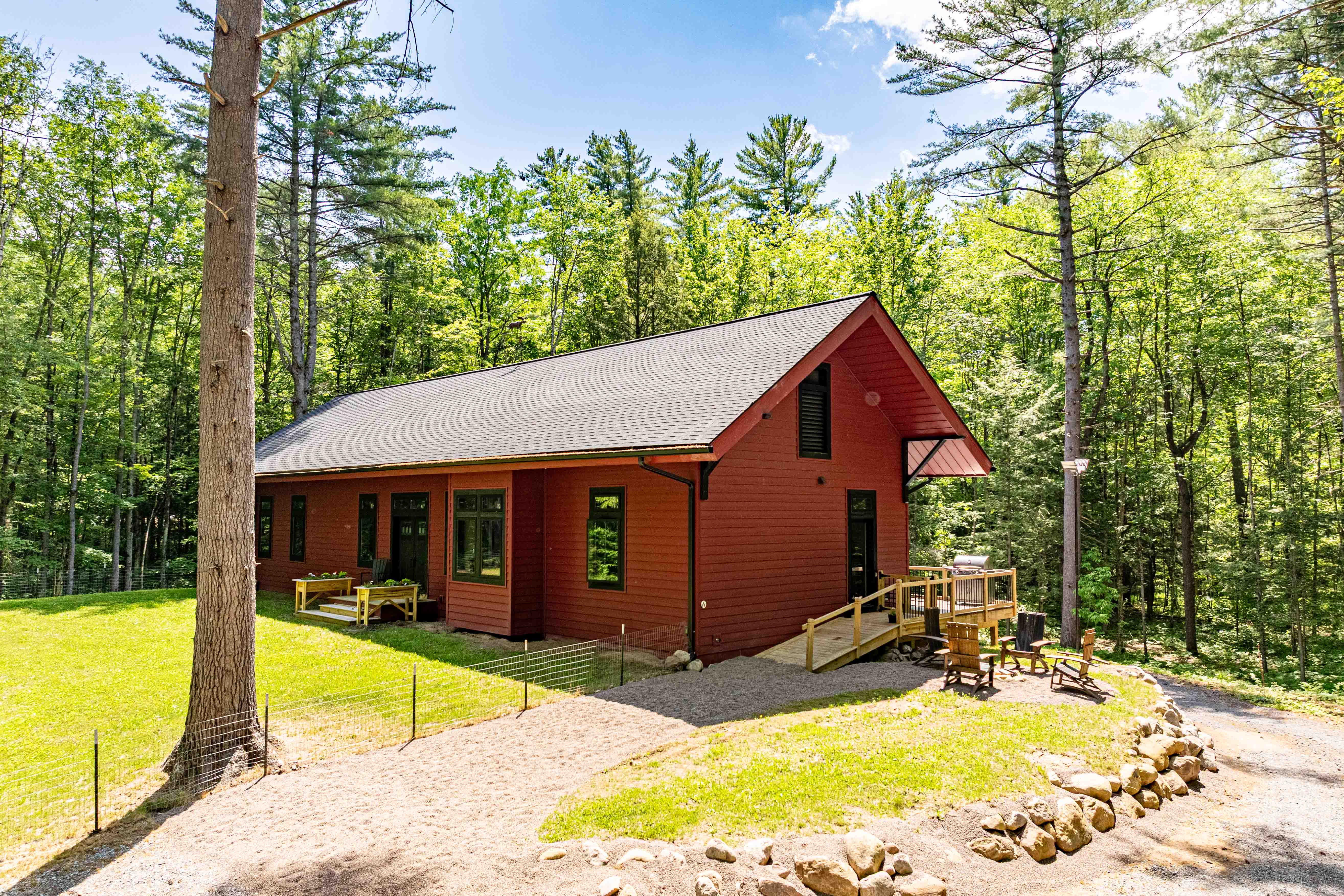  Custom Adirondack Home on Twelve Acres - 物件實景