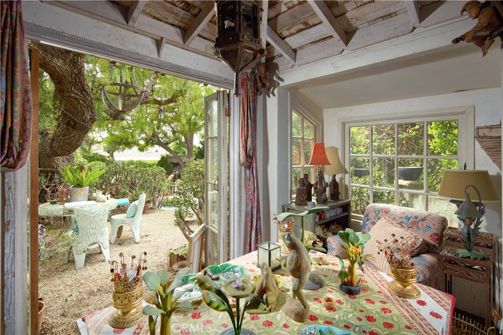 Dana Point, California, 92624, United States, 4 Bedrooms Bedrooms, ,4 BathroomsBathrooms,Residential,For Sale,1901467