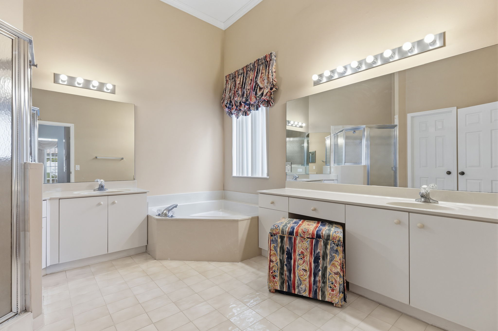  832 Heritage Drive, Weston, FL, 33326 - 物件實景