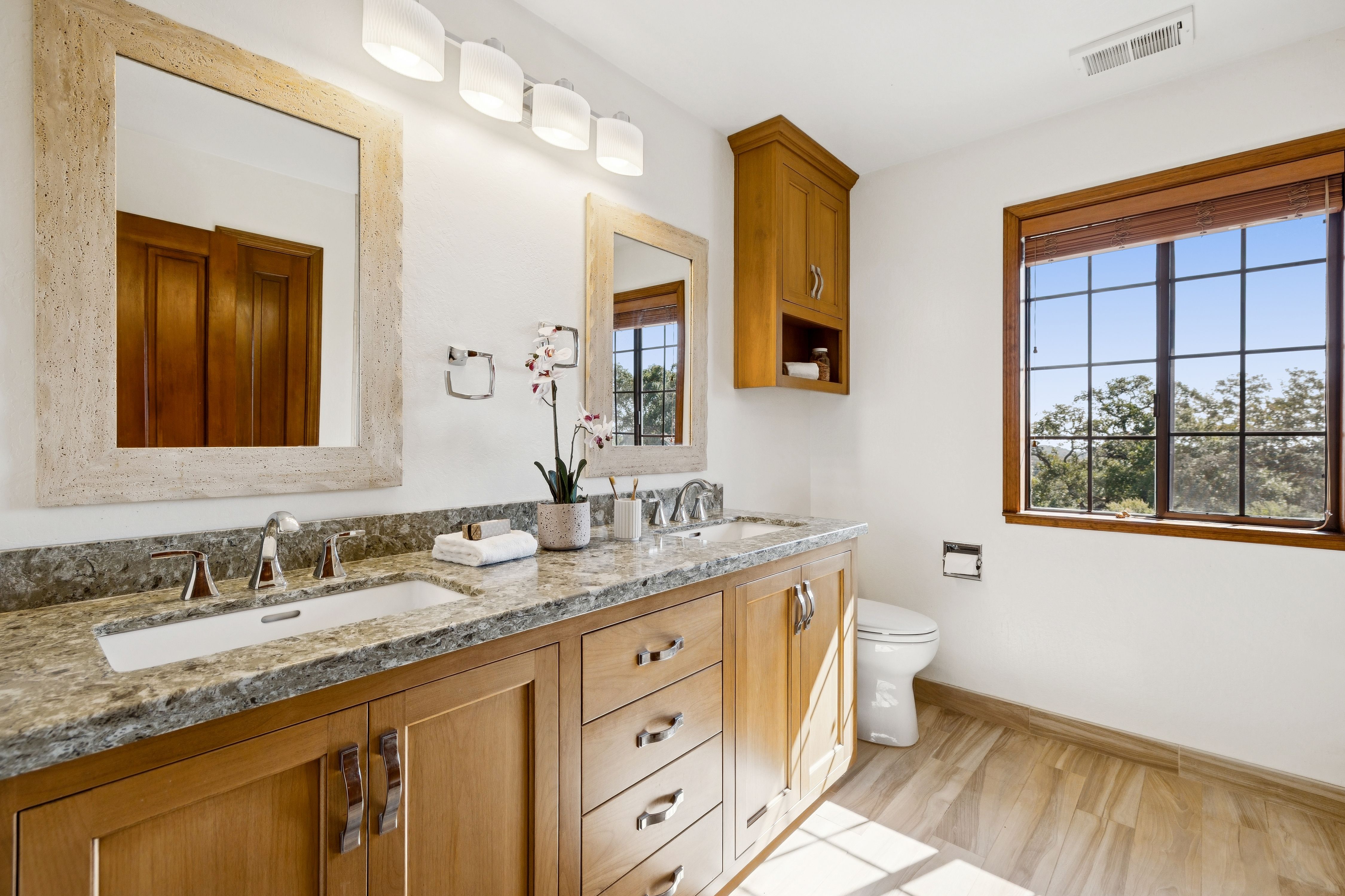  Private Sanctuary in Atherton Oaks - 物件實景
