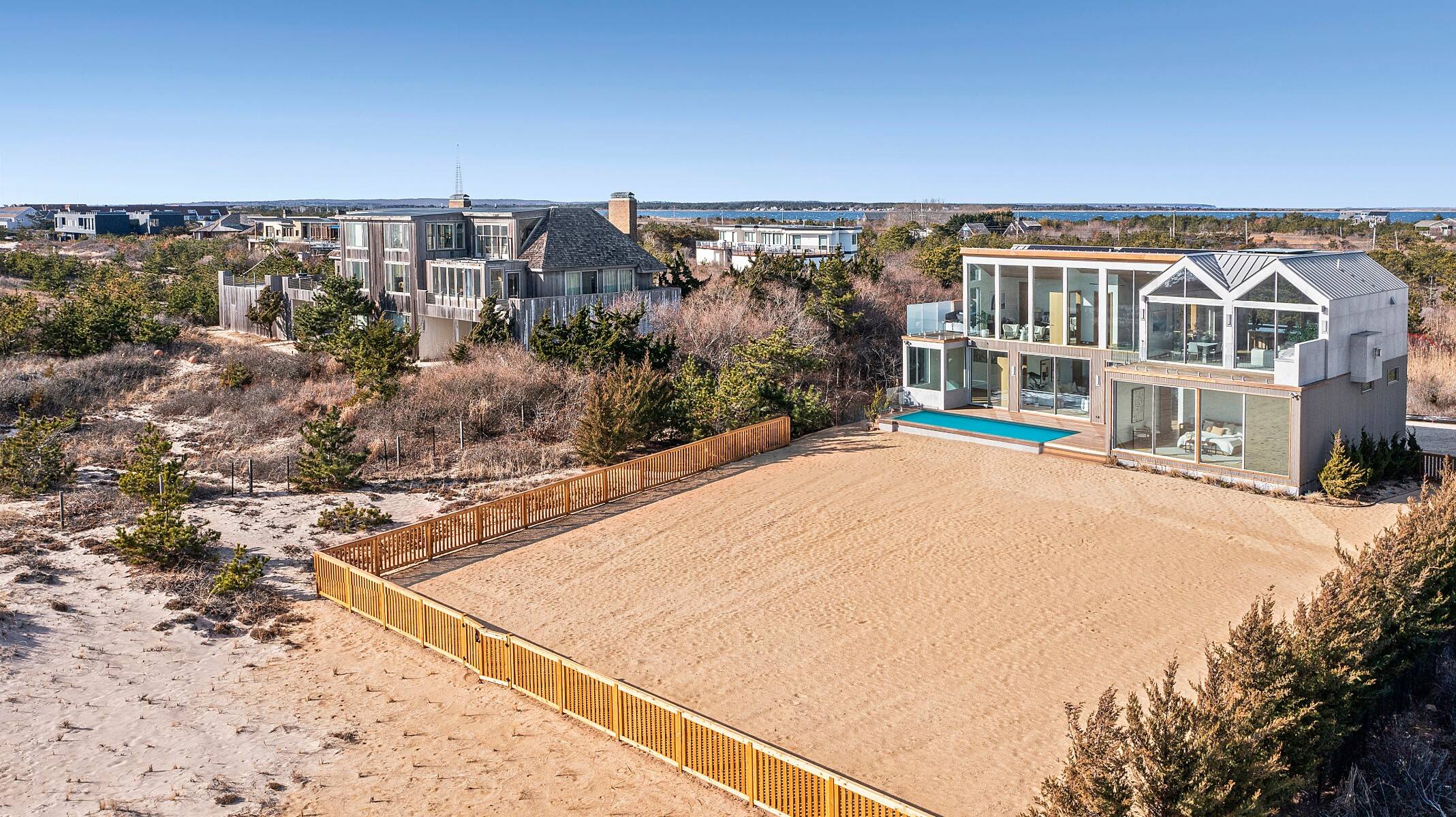  BRAND NEW MODERN OCEANFRONT w/ POOL on 2.6 ACRES IN AMAGANSETT - 物件實景