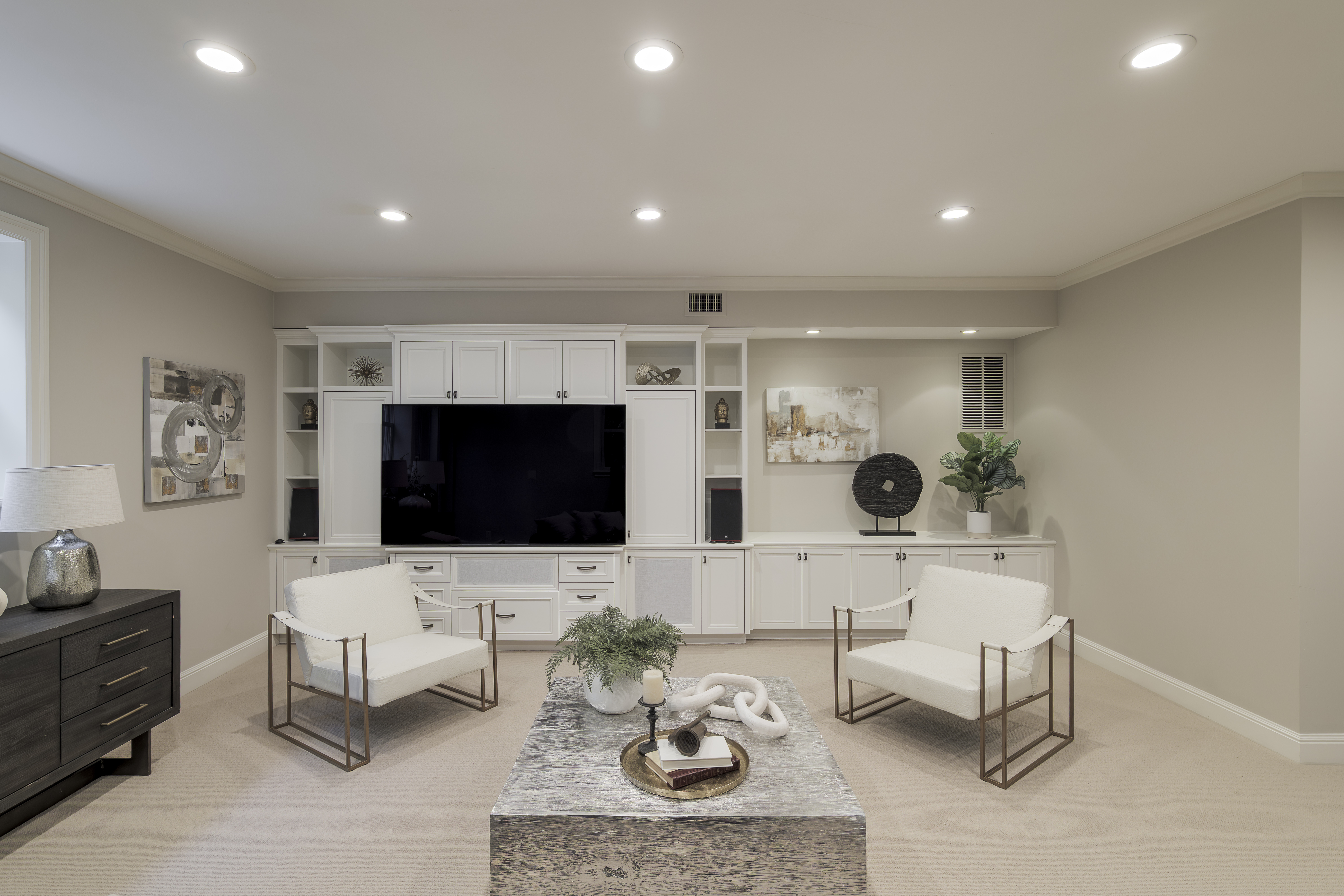  Beautifully Remodeled Craftsman-Inspired Home Located in the Willows - 物件實景