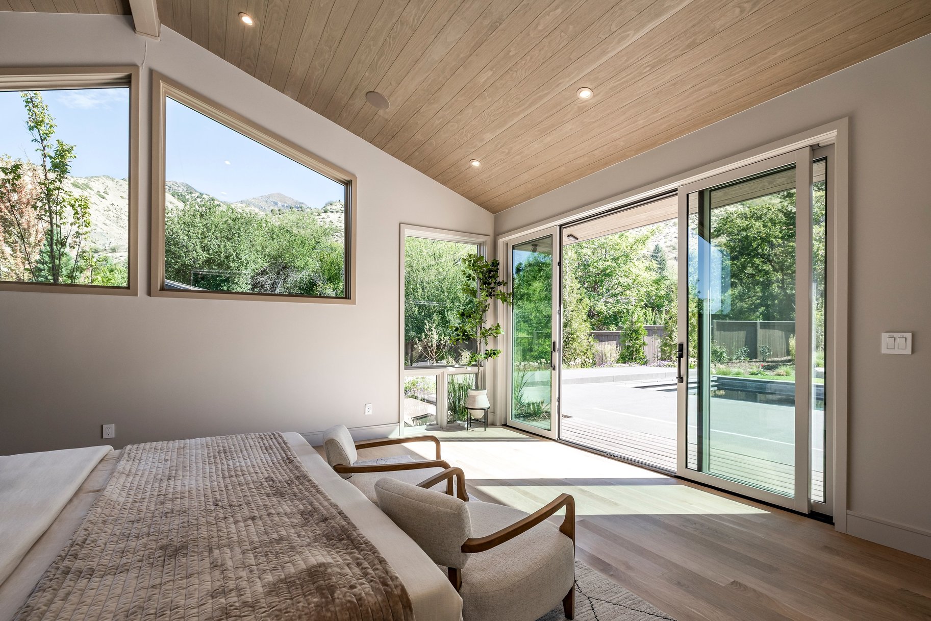  Mid-Century Modern. Perfected. - 物件實景