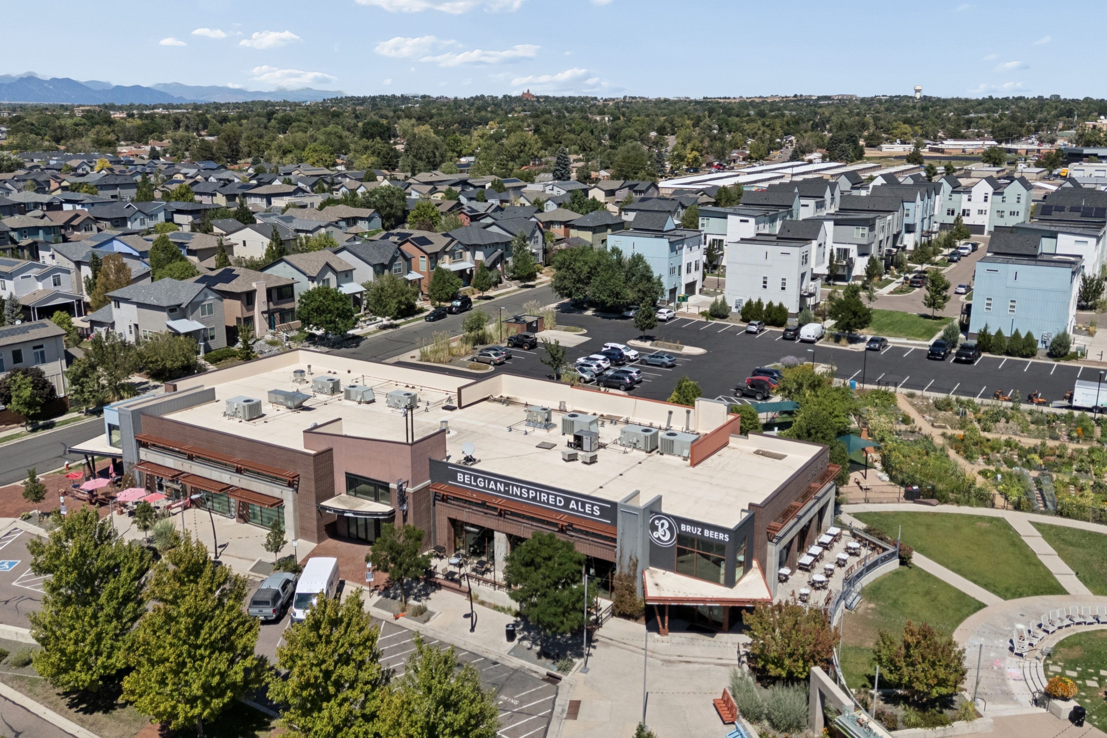  Beautiful Townhome In The Highly Desirable Midtown At Clear Creek Neighborhood - 物件實景