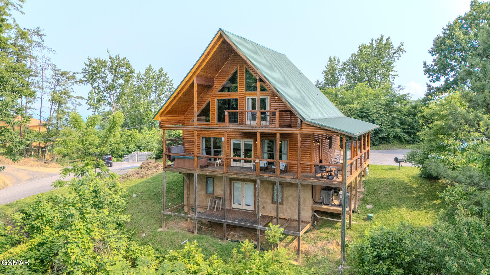 Gatlinburg, Tennessee, 37738, United States, 2 Bedrooms Bedrooms, ,2 BathroomsBathrooms,Residential,For Sale,1846238