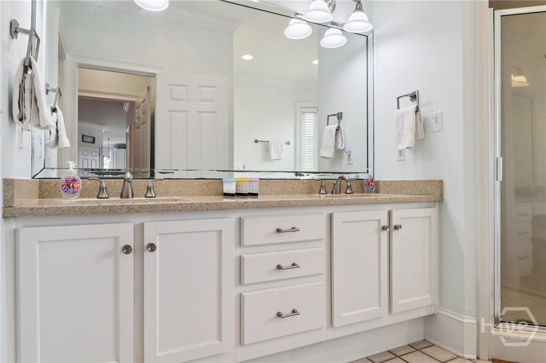 TYBEE ISLAND, Georgia, 31328, United States, 6 Bedrooms Bedrooms, ,5 BathroomsBathrooms,Residential,For Sale,2033140