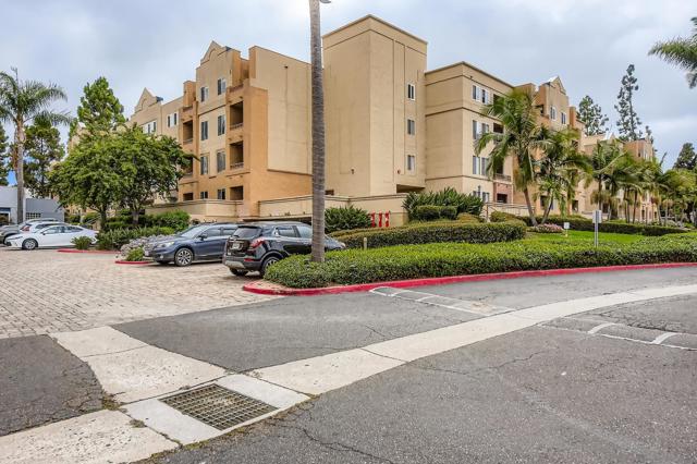 San Diego, California, 92122, United States, 1 Bedroom Bedrooms, ,1 BathroomBathrooms,Residential,For Sale,2001240