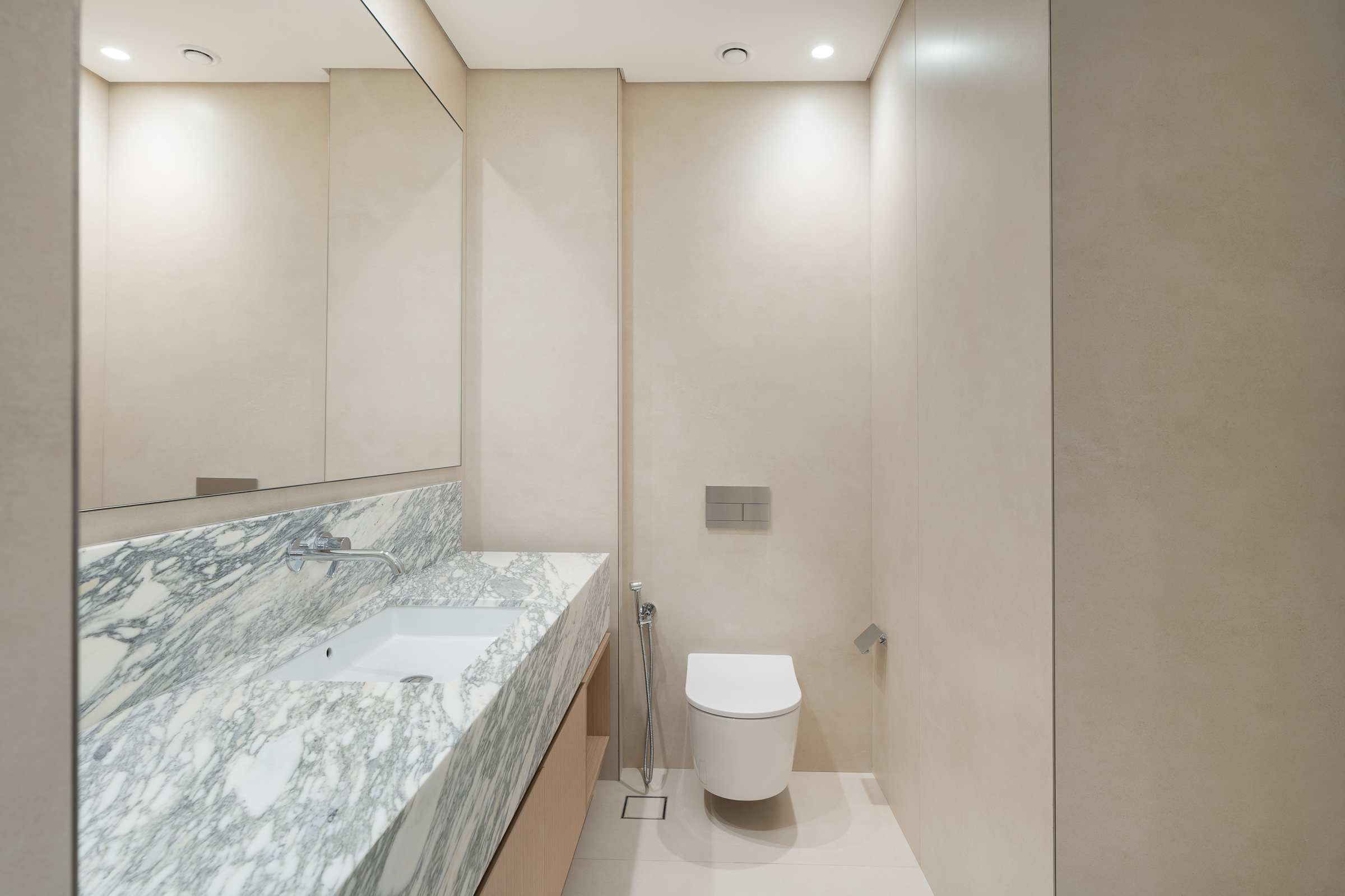  Exclusive Resale Apartment with Canal Views - 物件實景