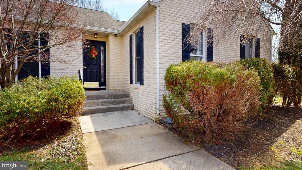 Lumberton, New Jersey, 08048, United States, 5 Bedrooms Bedrooms, ,4 BathroomsBathrooms,Residential,For Sale,2030815