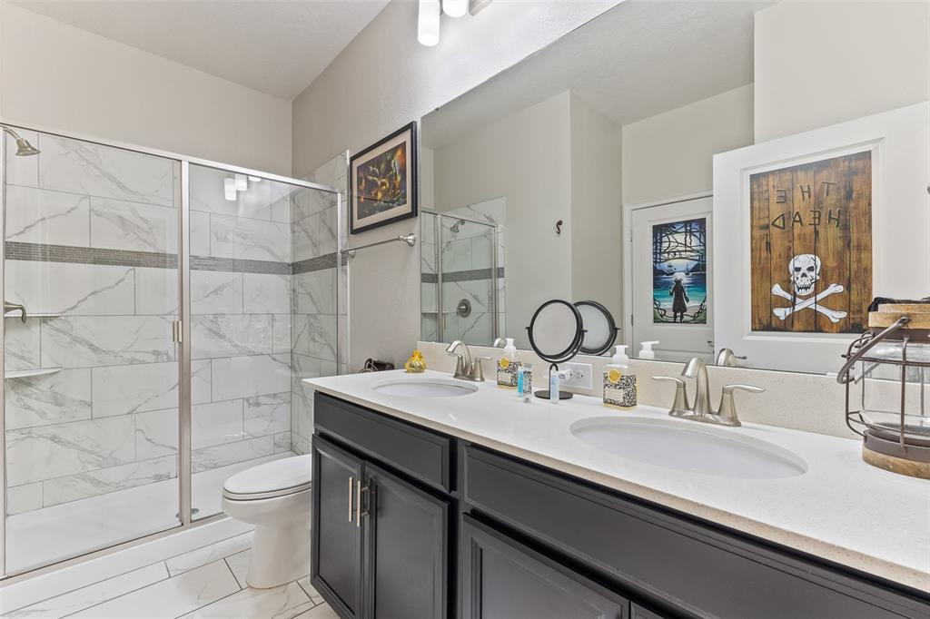 Davenport, Florida, 33896, United States, 8 Bedrooms Bedrooms, ,5 BathroomsBathrooms,Residential,For Sale,1926010