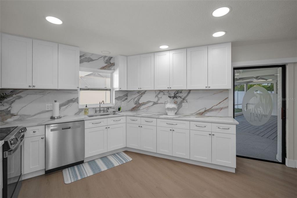 Largo, Florida, 33770, United States, 3 Bedrooms Bedrooms, ,2 BathroomsBathrooms,Residential,For Sale,1991243