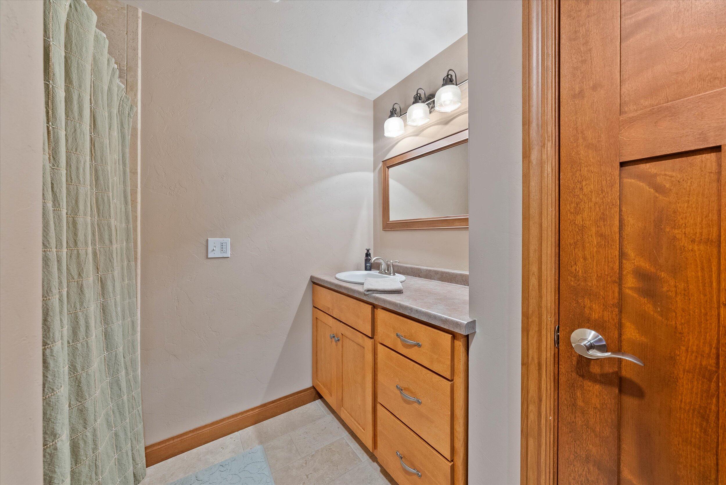 West Bend, Wisconsin, 53095, United States, 4 Bedrooms Bedrooms, ,4 BathroomsBathrooms,Residential,For Sale,1847652