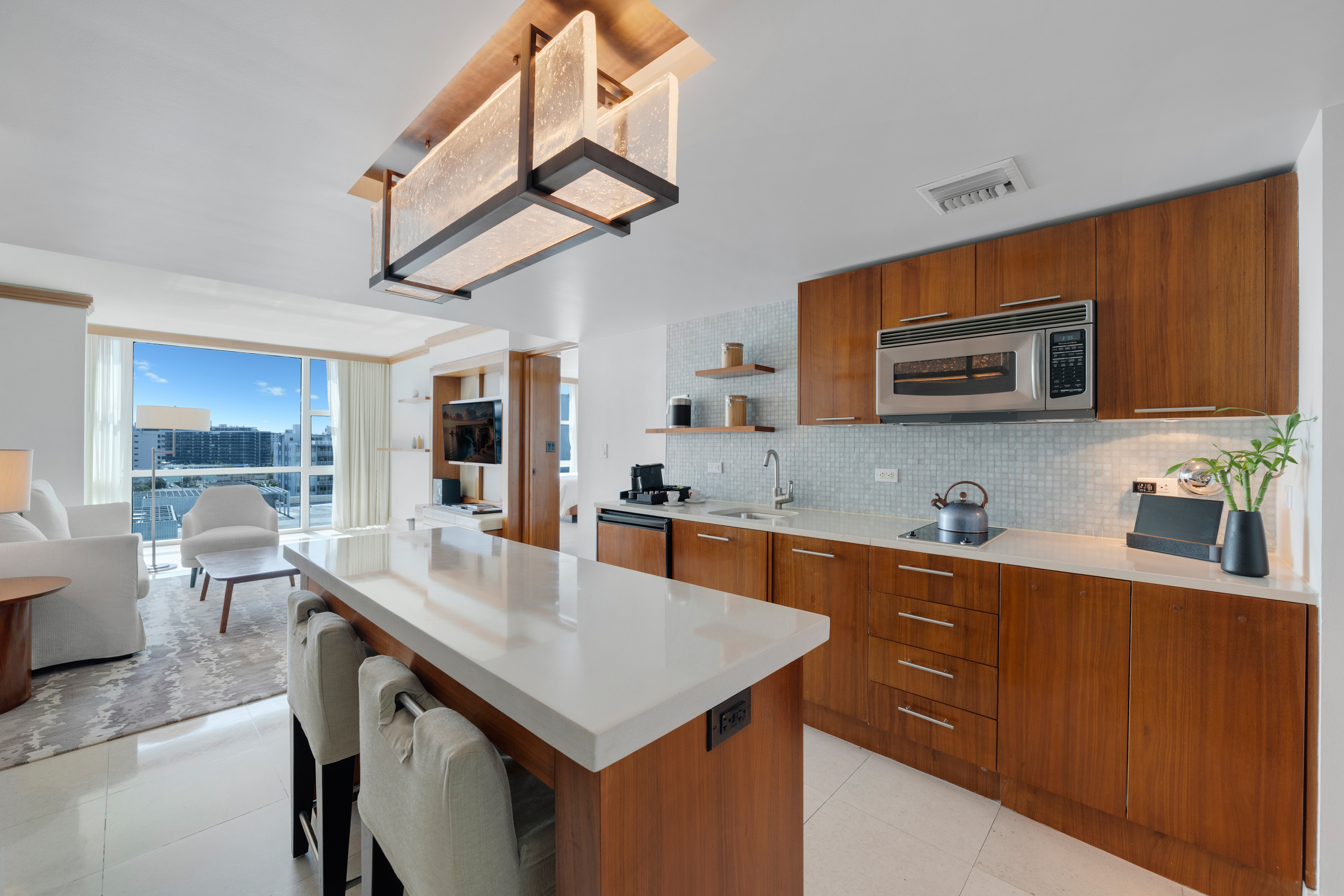 6801 Collins Avenue, Miami Beach, FL 33141 - 物件實景