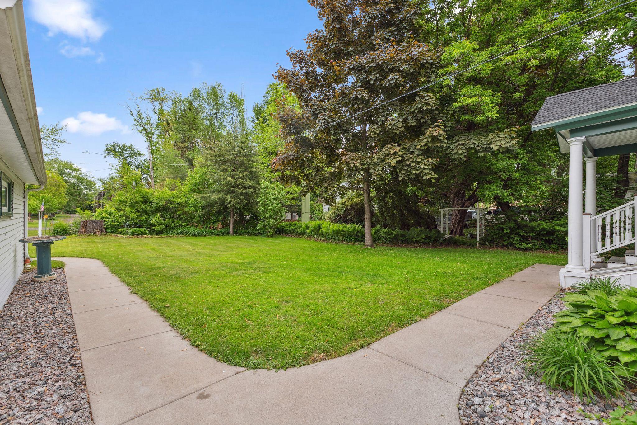 Center City, Minnesota, 55012, United States, 4 Bedrooms Bedrooms, ,1 BathroomBathrooms,Residential,For Sale,1837728