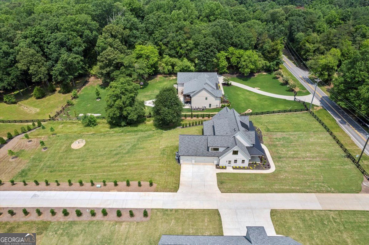 Gainesville, Georgia, 30506, United States, 5 Bedrooms Bedrooms, ,6 BathroomsBathrooms,Residential,For Sale,1908175