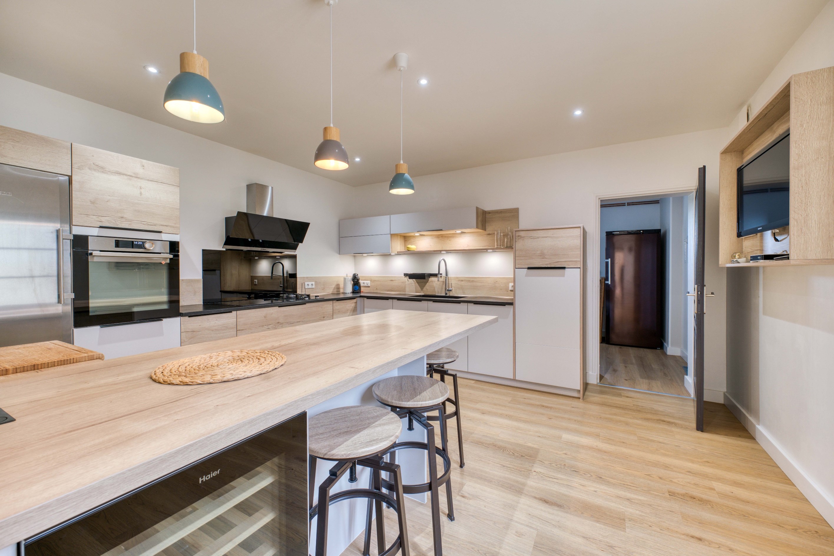  Contemporary Villa Just 10 Minutes from the Beaches - 物件實景
