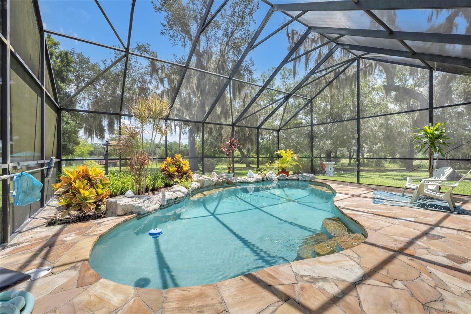 DELTONA, Florida, 32725, United States, 5 Bedrooms Bedrooms, ,3 BathroomsBathrooms,Residential,For Sale,1983219