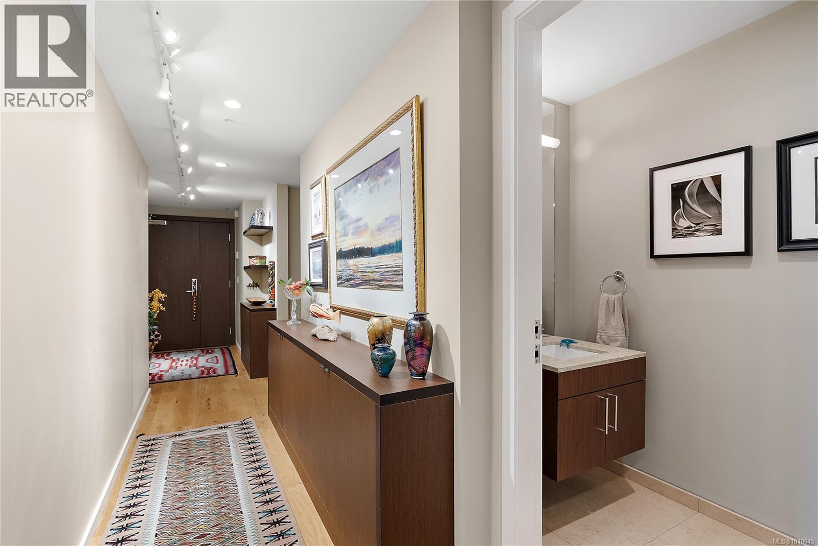 VICTORIA, British Columbia, V9A 0A1, CA, 2 Bedrooms Bedrooms, ,3 BathroomsBathrooms,Residential,For Sale,1949456