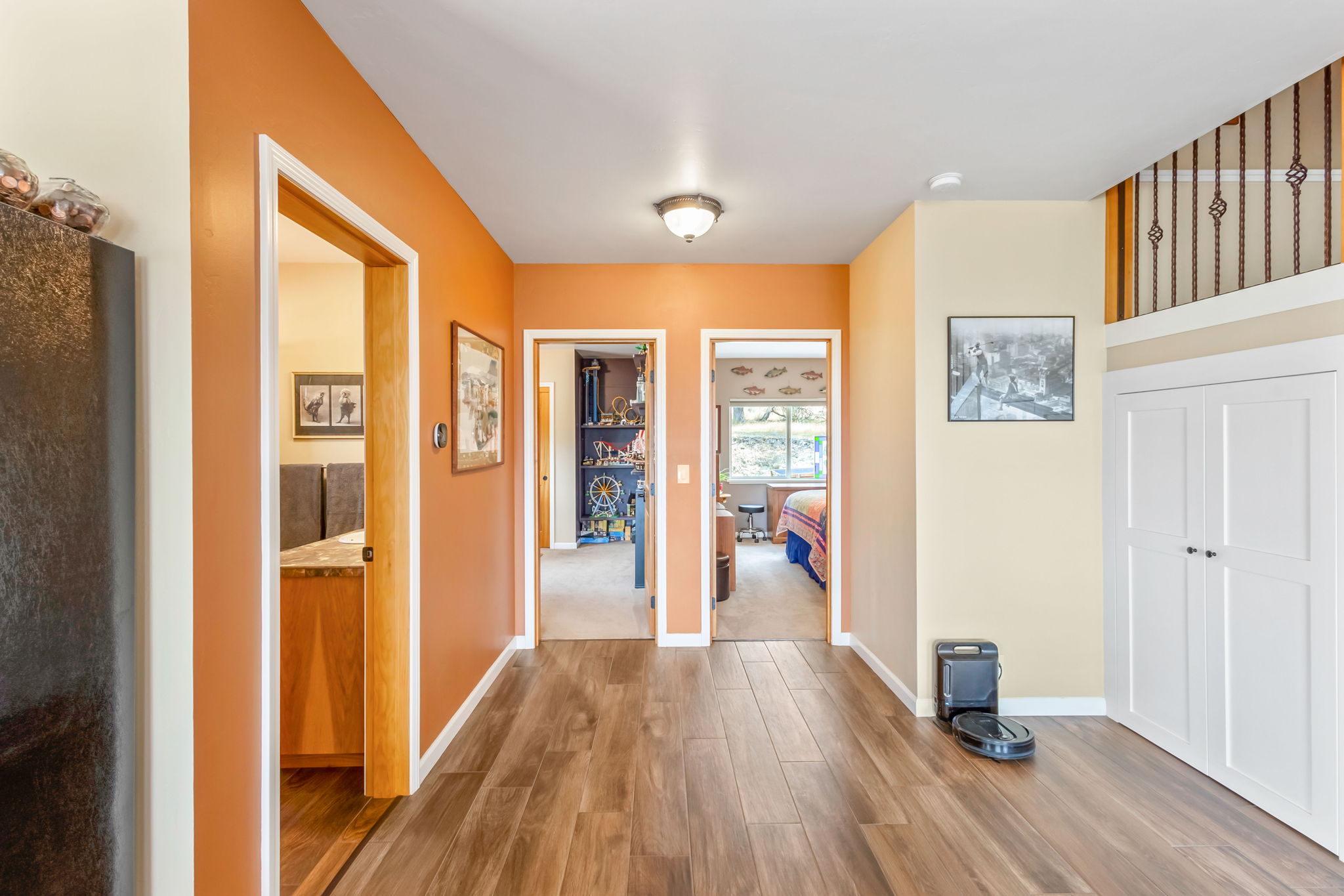 Prineville, Oregon, 97754, United States, 3 Bedrooms Bedrooms, ,4 BathroomsBathrooms,Residential,For Sale,1942116