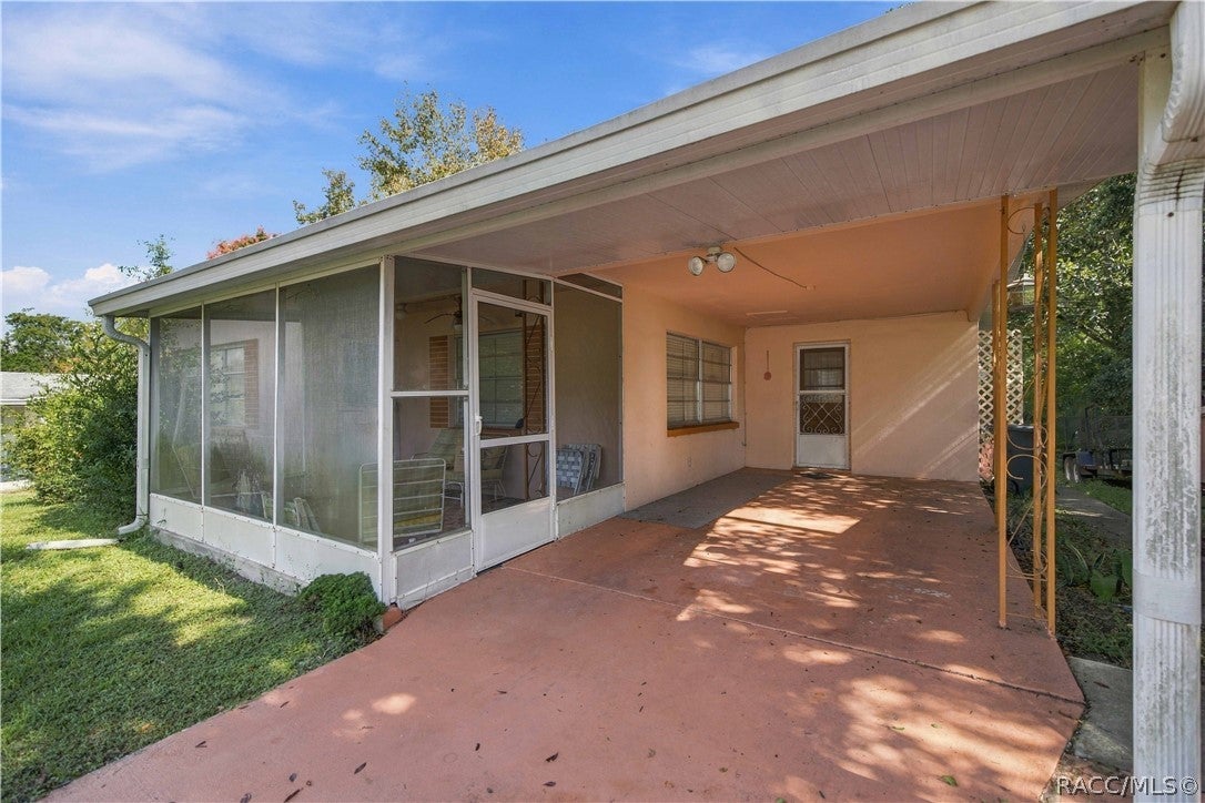 Columbus St, Beverly Hills, FL 34465