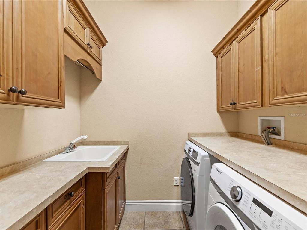 Lutz, Florida, 33549, United States, 4 Bedrooms Bedrooms, ,3 BathroomsBathrooms,Residential,For Sale,2049389
