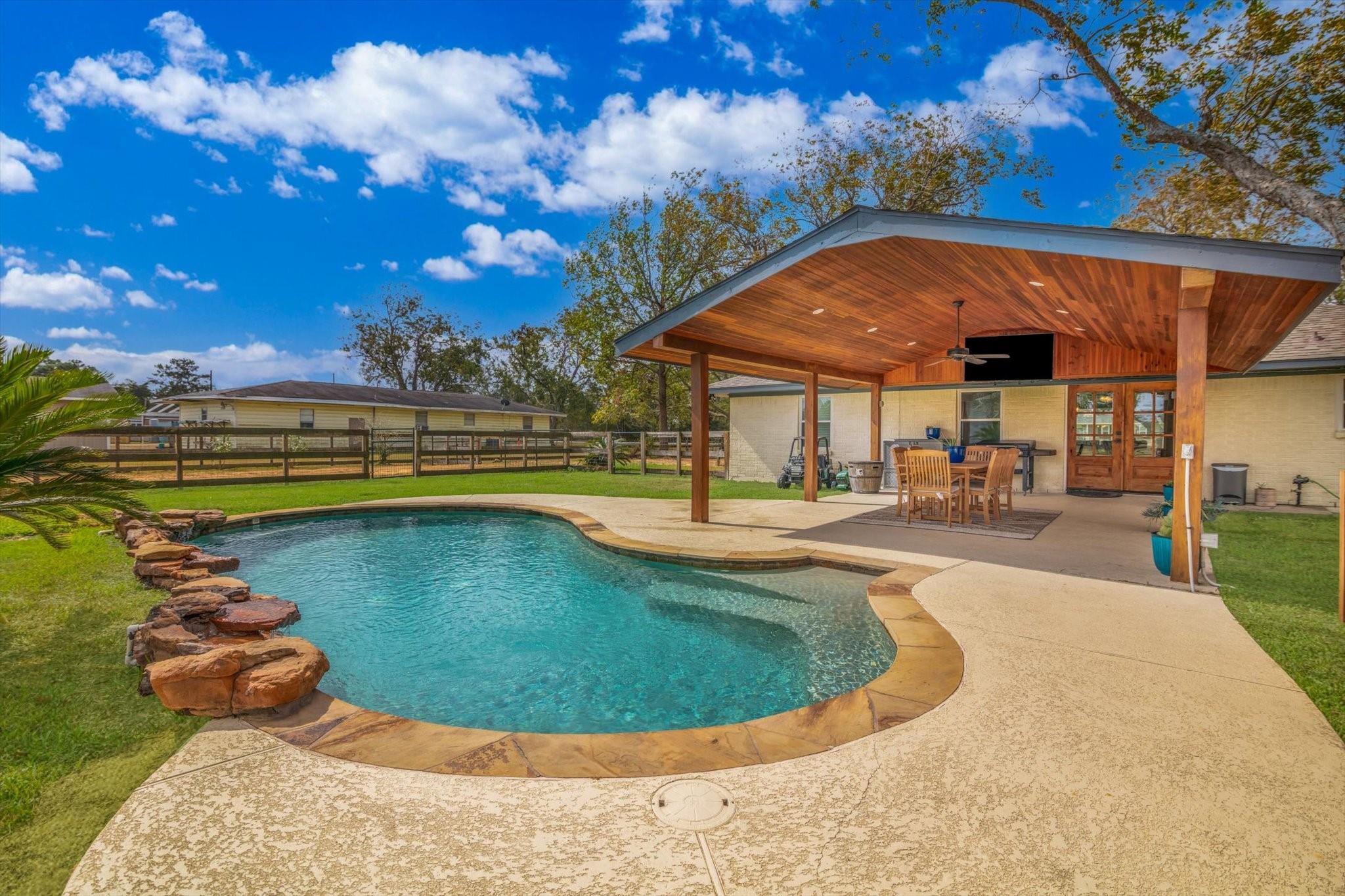 13708 Bohemian Hall Rd., Crosby, Texas, 77532, United States, 5 Bedrooms Bedrooms, ,3 BathroomsBathrooms,Residential,For Sale,13708 Bohemian Hall Rd.,1652216