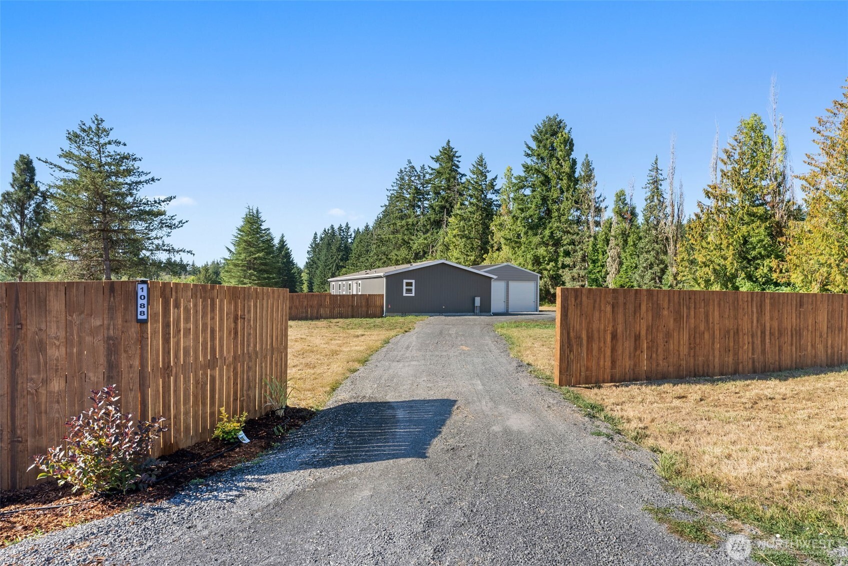 Napavine, Washington, 98565, United States, 5 Bedrooms Bedrooms, ,2 BathroomsBathrooms,Residential,For Sale,1981873