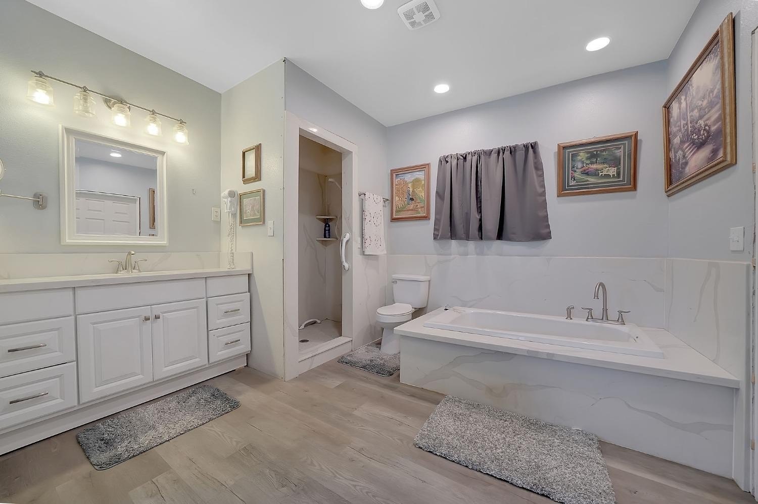 Burson, California, 95225, United States, 2 Bedrooms Bedrooms, ,2 BathroomsBathrooms,Residential,For Sale,1976966