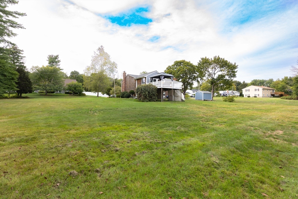 Bridgewater, Massachusetts, 02324, United States, 3 Bedrooms Bedrooms, ,2 BathroomsBathrooms,Residential,For Sale,1943085
