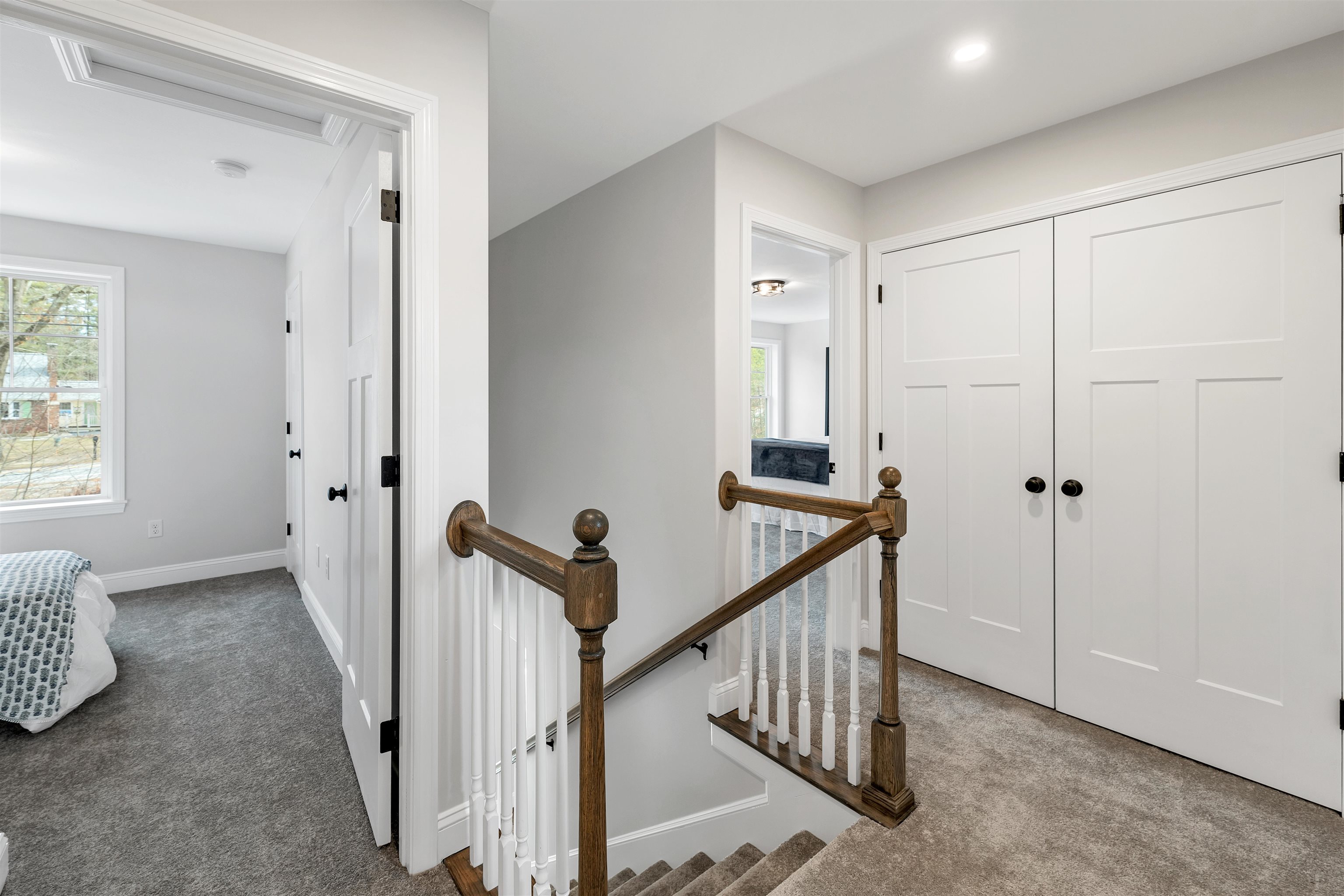 Litchfield, New Hampshire, 03052, United States, 3 Bedrooms Bedrooms, ,2 BathroomsBathrooms,Residential,For Sale,1860040