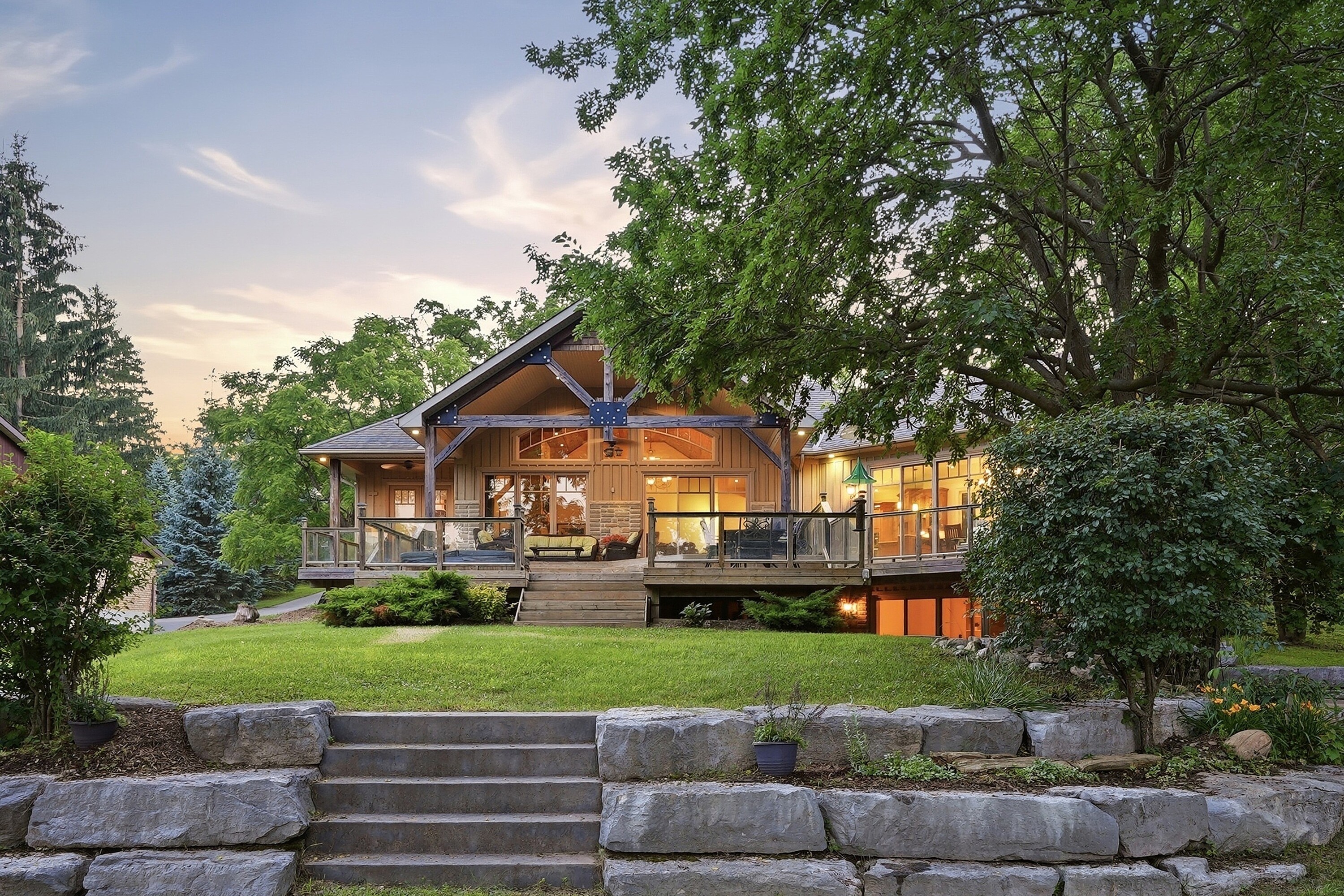 Craftsman-inspired Bungalow - 物件實景