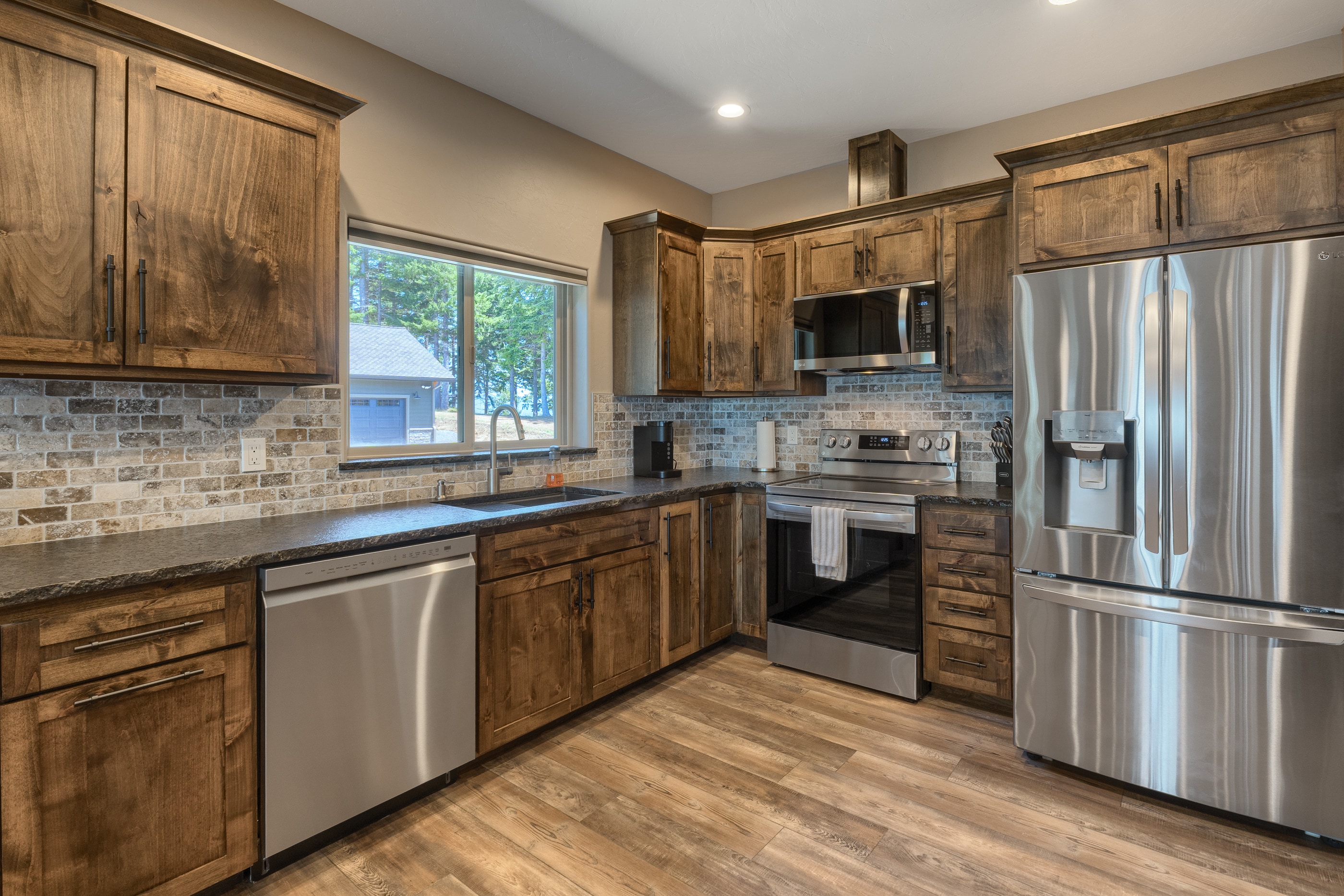  Majestic Ocean & Rogue River Views on 80 Acres - 物件實景