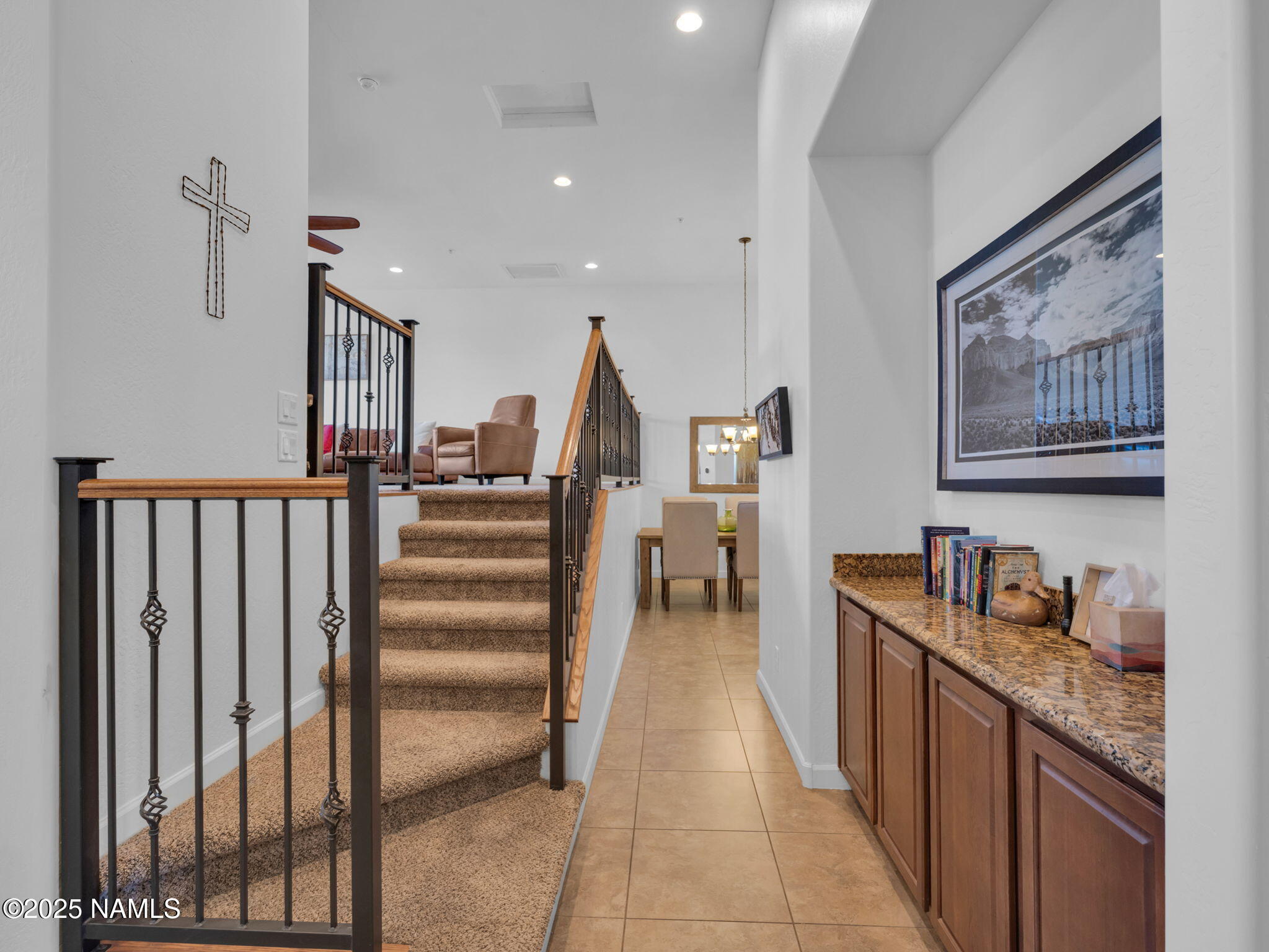 Flagstaff, Arizona, 86001, United States, 3 Bedrooms Bedrooms, ,3 BathroomsBathrooms,Residential,For Sale,1989174