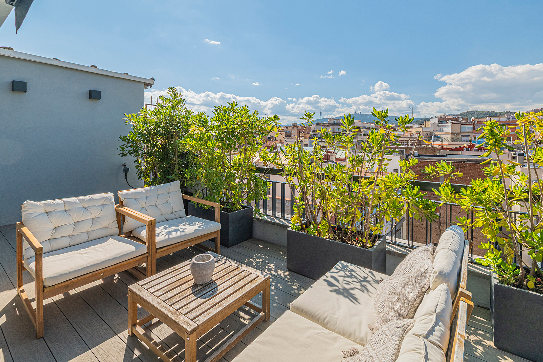 Renovated Penthouse with 2 terraces and views of the Sagrada Familia - 物件實景