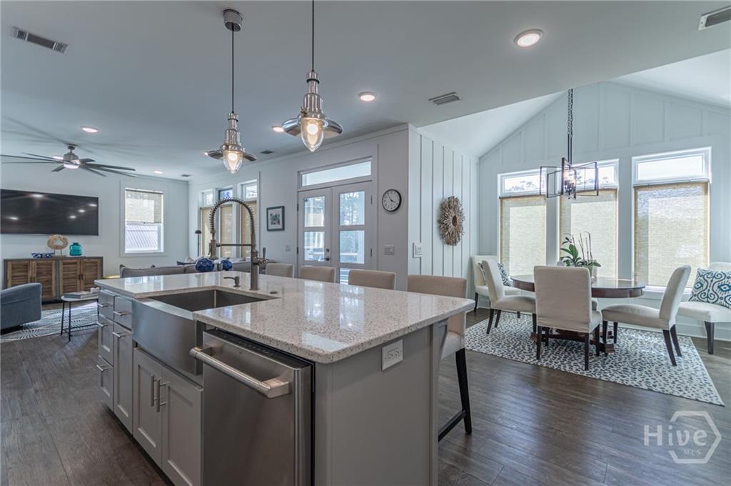 TYBEE ISLAND, Georgia, 31328, United States, 3 Bedrooms Bedrooms, ,3 BathroomsBathrooms,Residential,For Sale,1976054