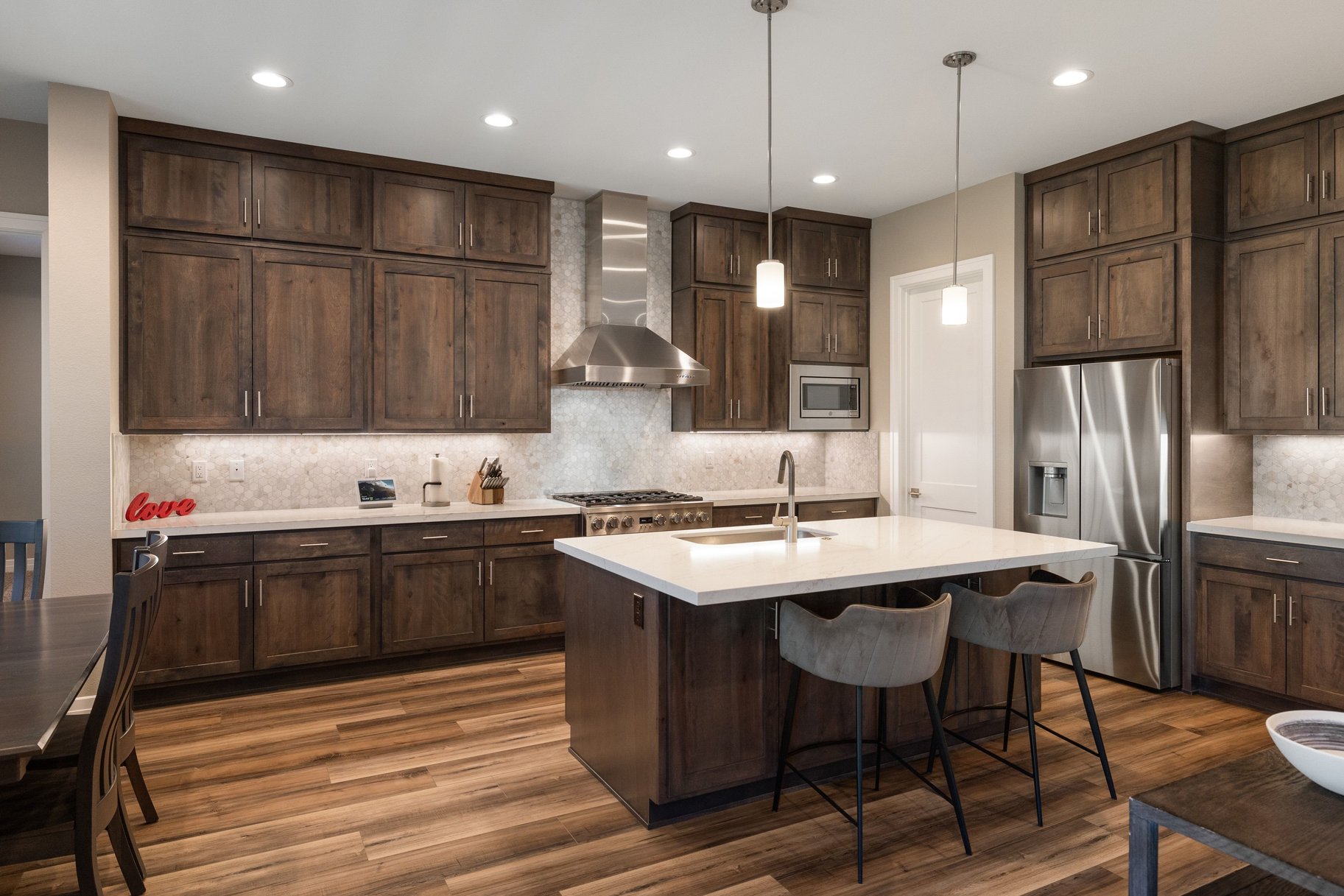  Built in 2024, Single level home minutes away from Silver Oak golf course - 物件實景