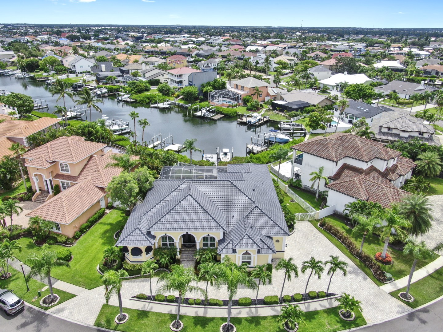 Apollo Beach, Florida, 33572, United States, 4 Bedrooms Bedrooms, ,4 BathroomsBathrooms,Residential,For Sale,1982499