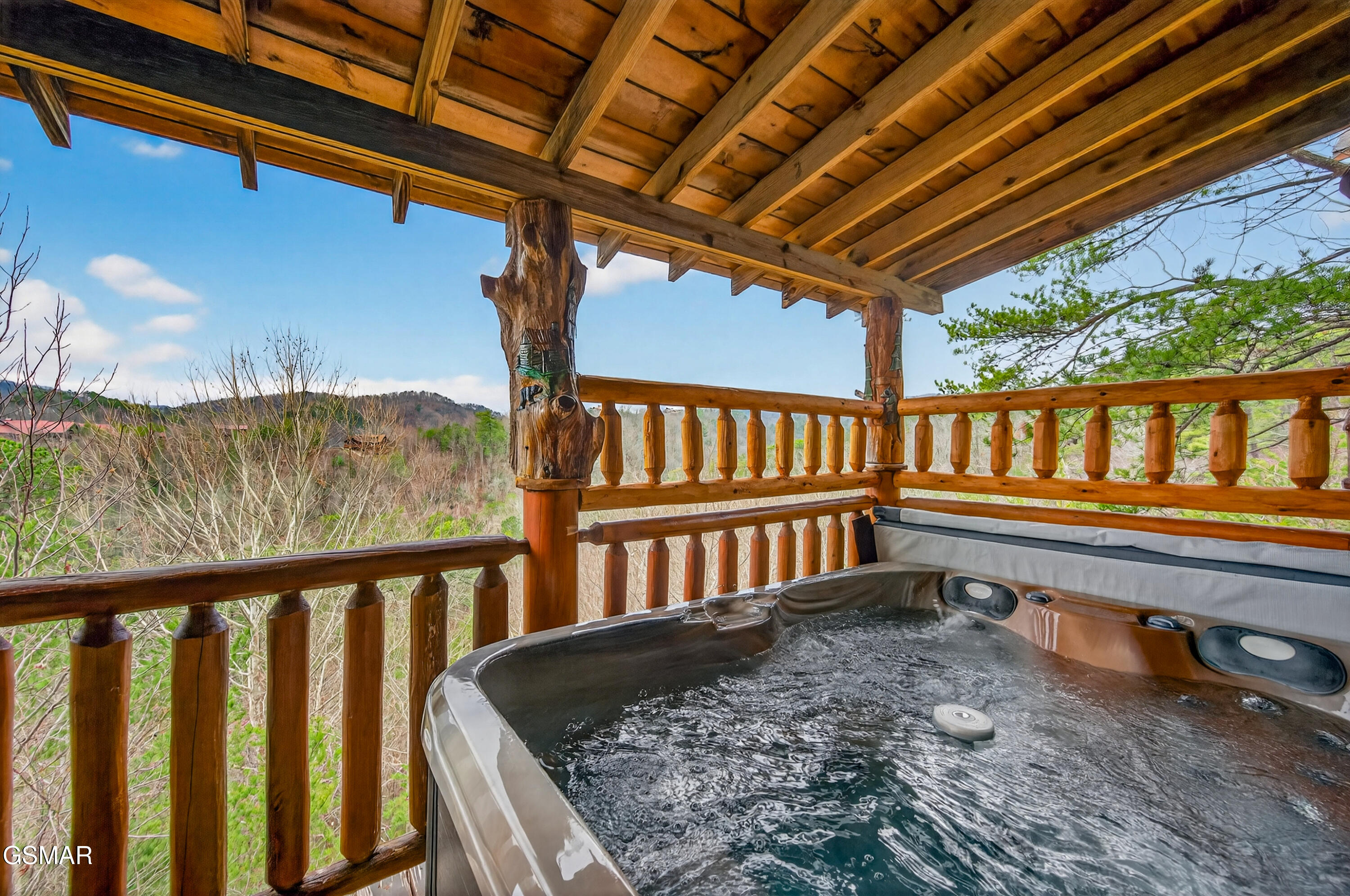 Sevierville, Tennessee, 37862, United States, 3 Bedrooms Bedrooms, ,5 BathroomsBathrooms,Residential,For Sale,2021105