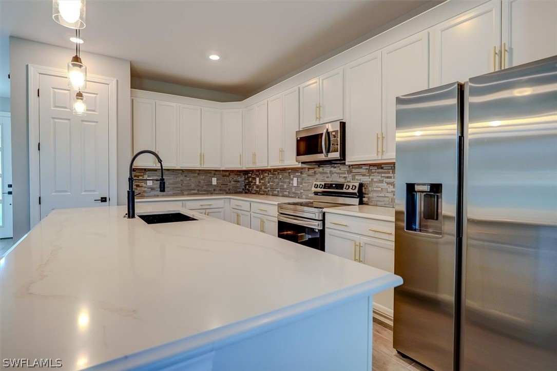 Cape Coral, Florida, 33991, United States, 4 Bedrooms Bedrooms, ,2 BathroomsBathrooms,Residential,For Sale,1928799