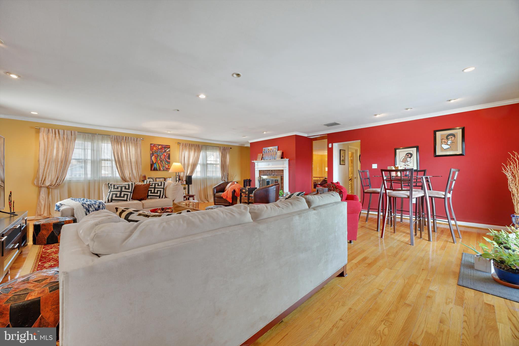 Clinton, Maryland, 20735, United States, 4 Bedrooms Bedrooms, ,3 BathroomsBathrooms,Residential,For Sale,2005934