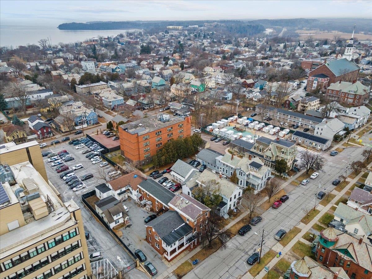 Burlington, Vermont, 05401, United States, 15 Bedrooms Bedrooms, ,3 BathroomsBathrooms,Residential,For Sale,1898966