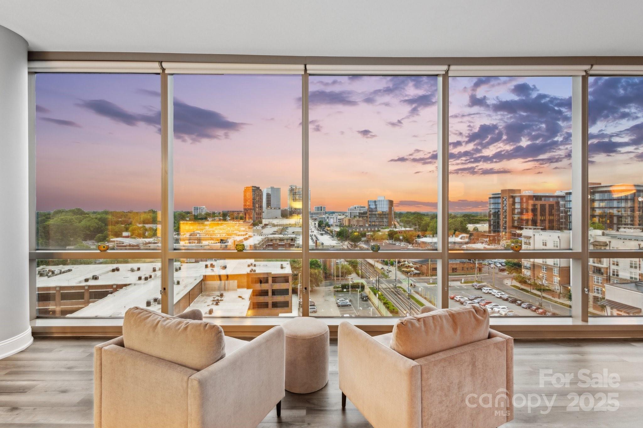 Charlotte, North Carolina, 28203, United States, 2 Bedrooms Bedrooms, ,2 BathroomsBathrooms,Residential,For Sale,1794161
