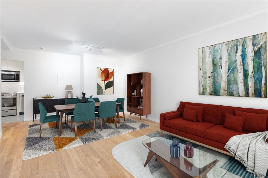 Cambridge, Massachusetts, 02139, United States, 2 Bedrooms Bedrooms, ,2 BathroomsBathrooms,Residential,For Sale,1989905