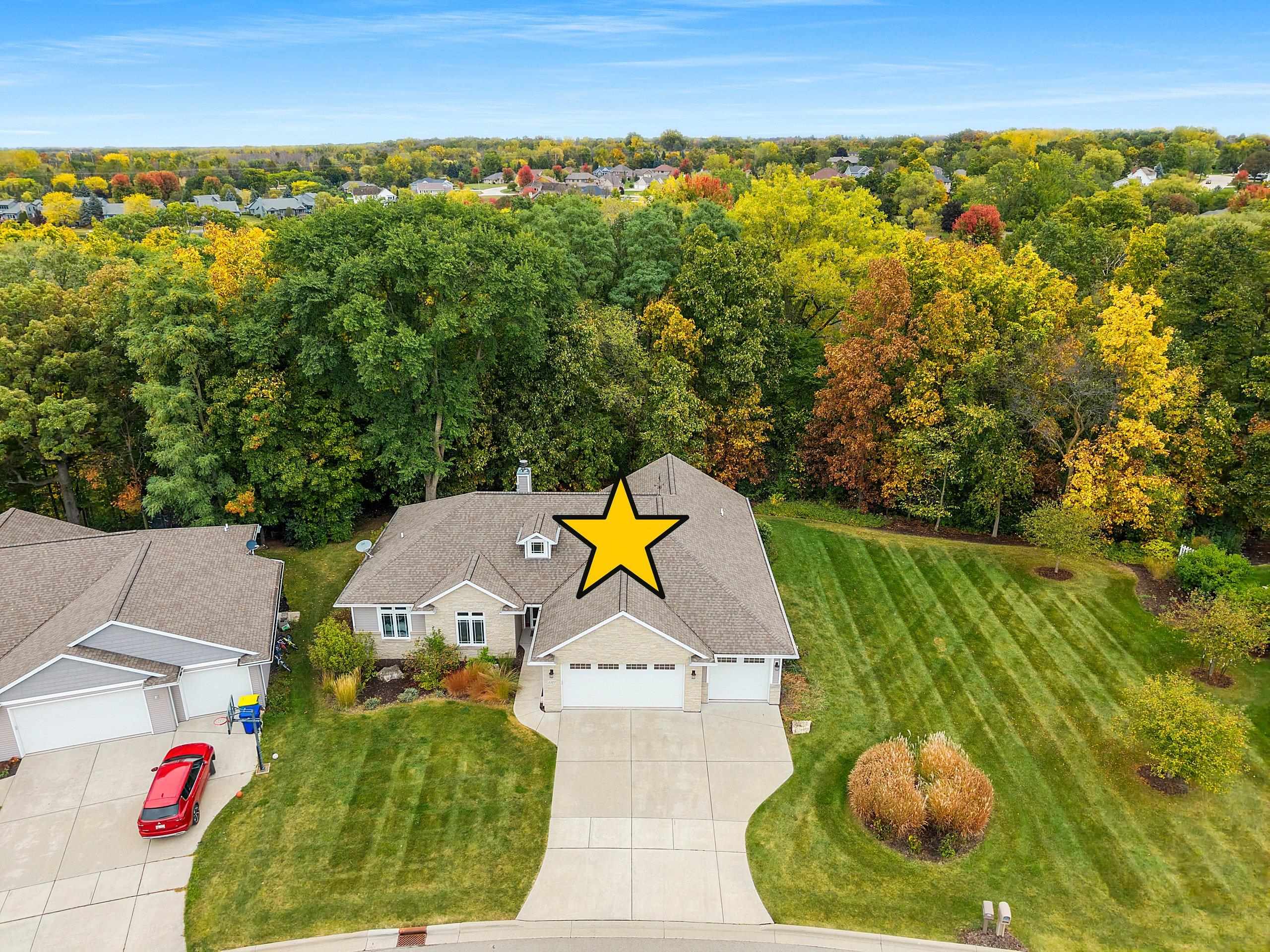 GREEN BAY, Wisconsin, 54311, United States, 3 Bedrooms Bedrooms, ,3 BathroomsBathrooms,Residential,For Sale,1997411