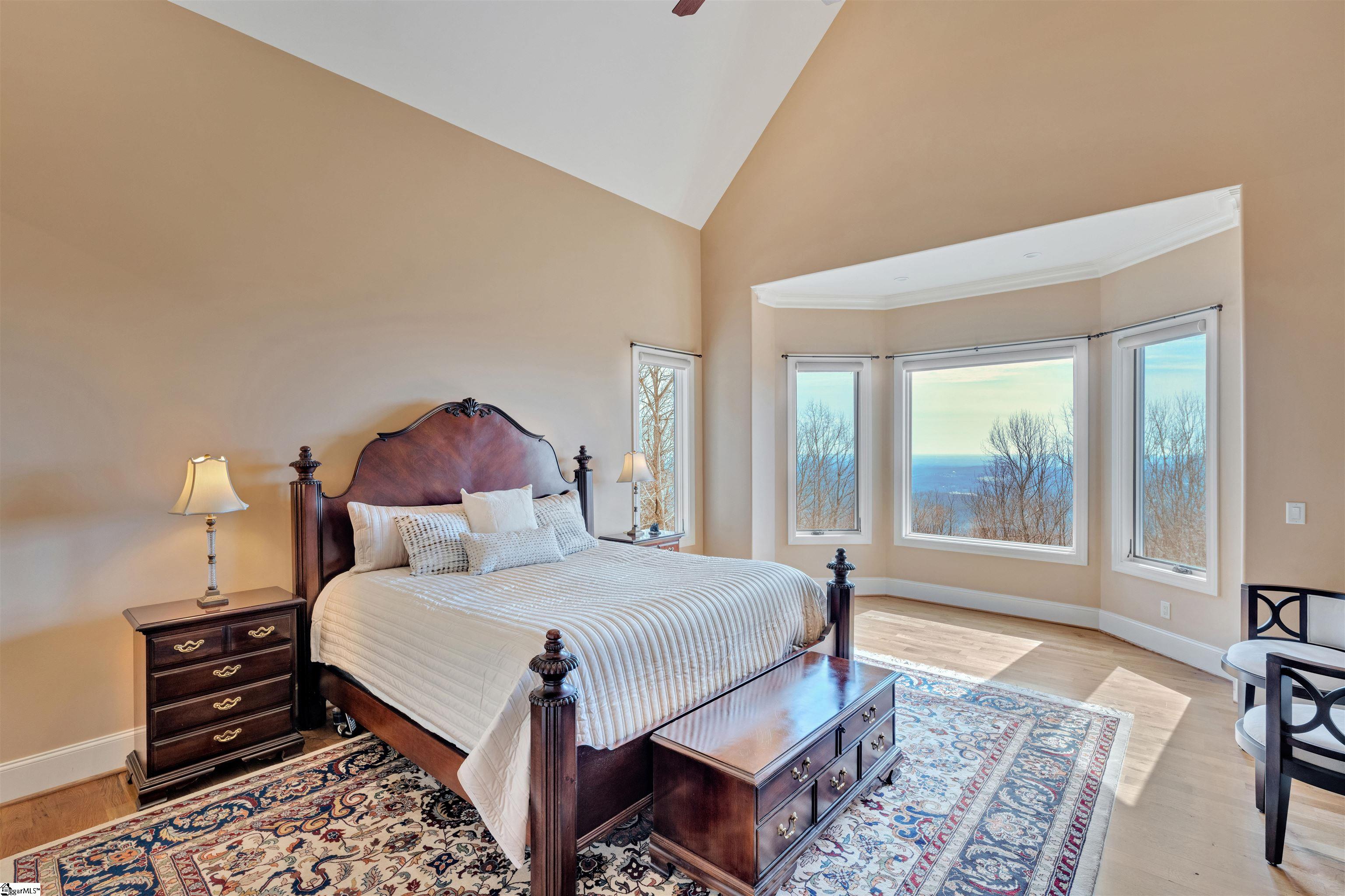 Landrum, South Carolina, 29356, United States, 5 Bedrooms Bedrooms, ,6 BathroomsBathrooms,Residential,For Sale,1714333